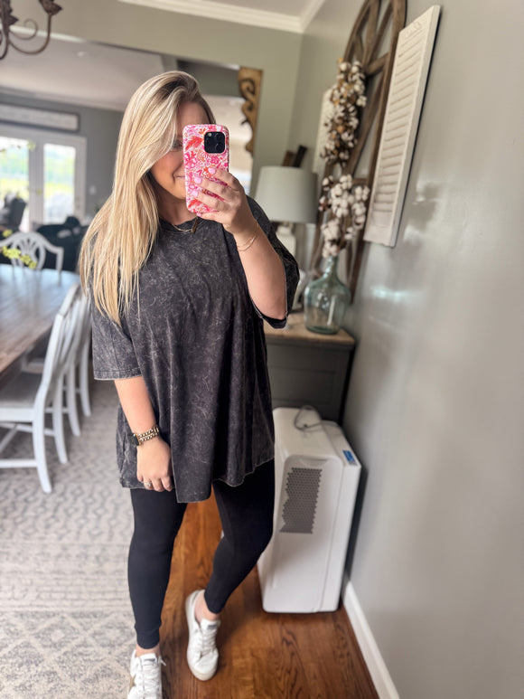 Acid Wash Boyfriend Tee - Black
