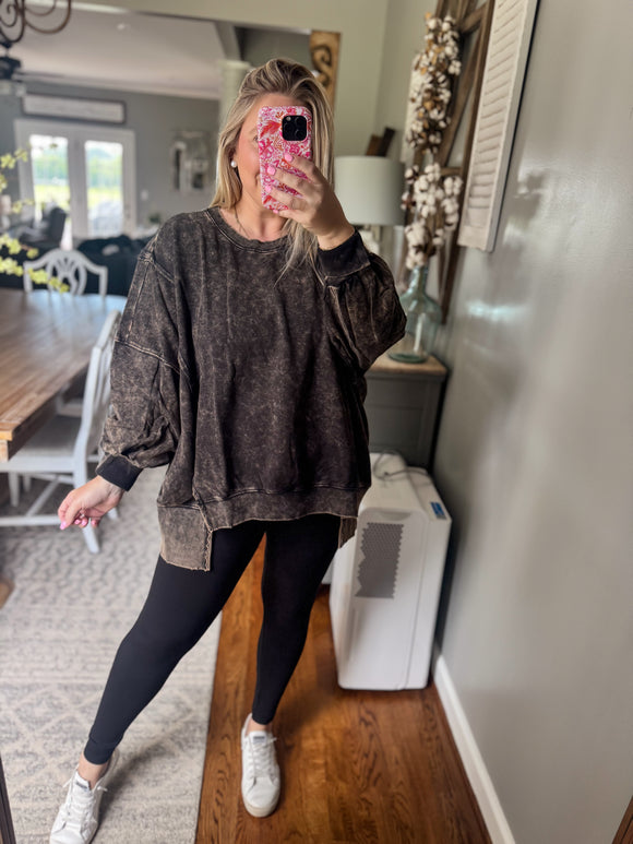 Remi Pullover - Golden Black