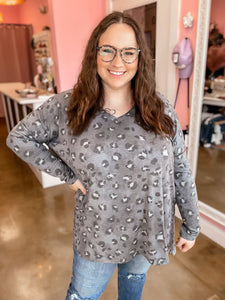 Curvy Leopard Long Sleeve