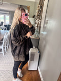 Remi Pullover - Golden Black