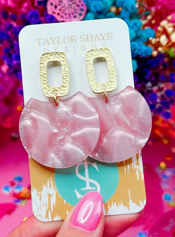 Pink shell Oval Earrings